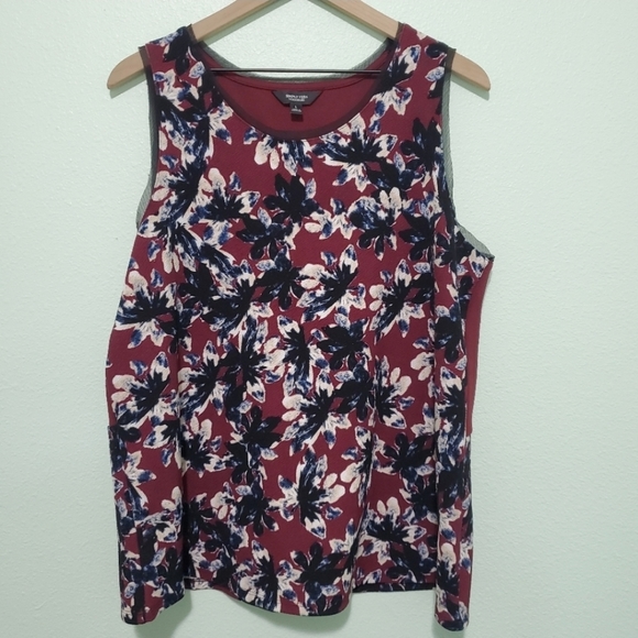 Vera Wang Tops - $5 Ship! Vera Wang | Floral Blouse